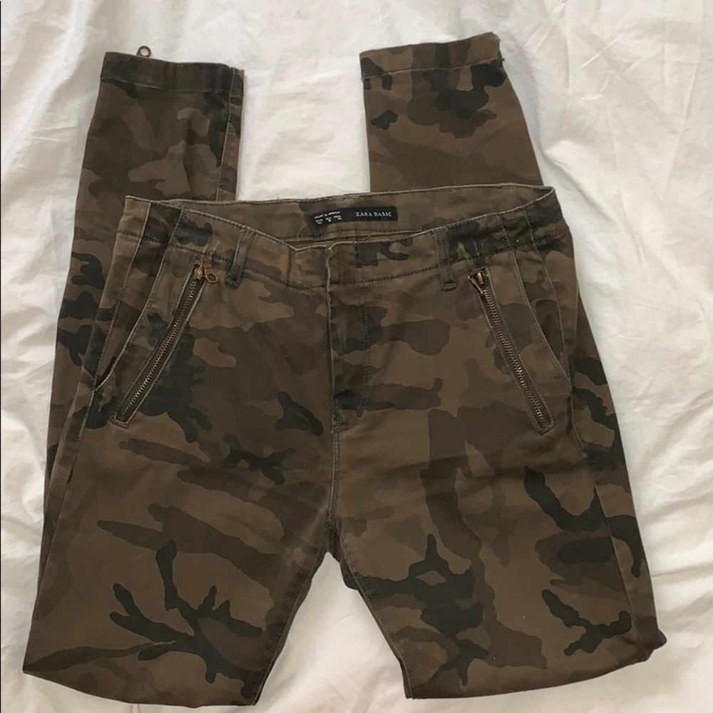 Zara Skinny Camo pants
